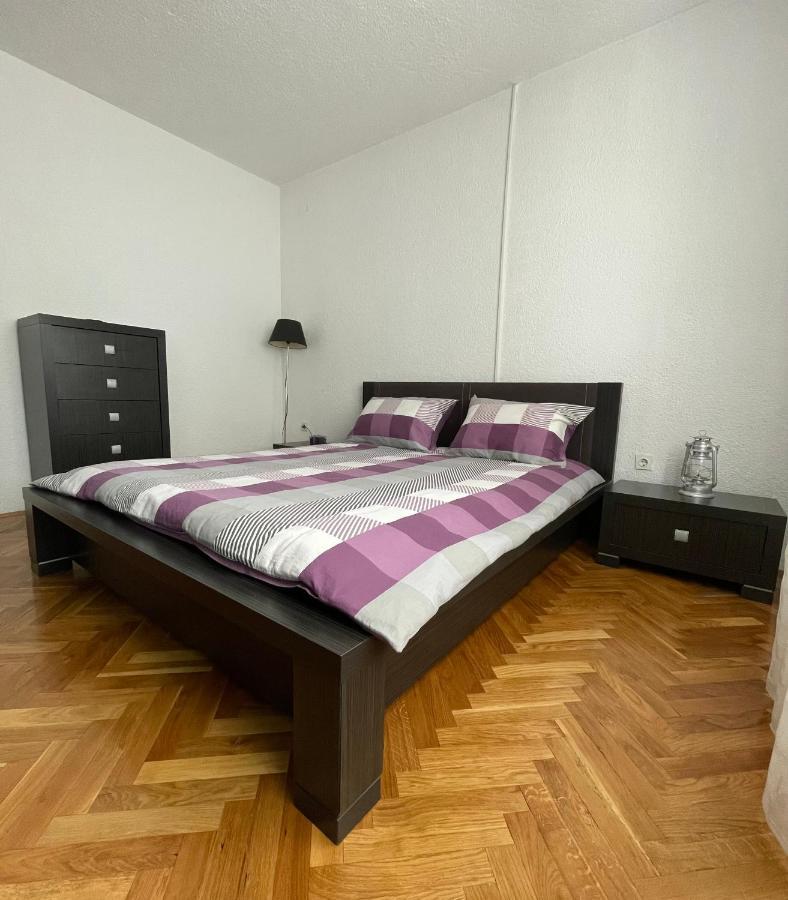 סנג' Apartment Marina מראה חיצוני תמונה